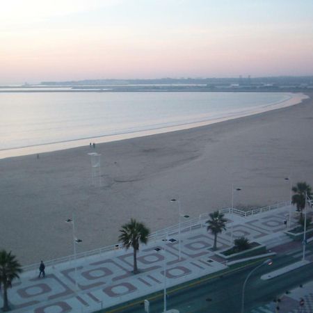 Apartamento Valdelagrana El Puerto de Santa Maria Bagian luar foto