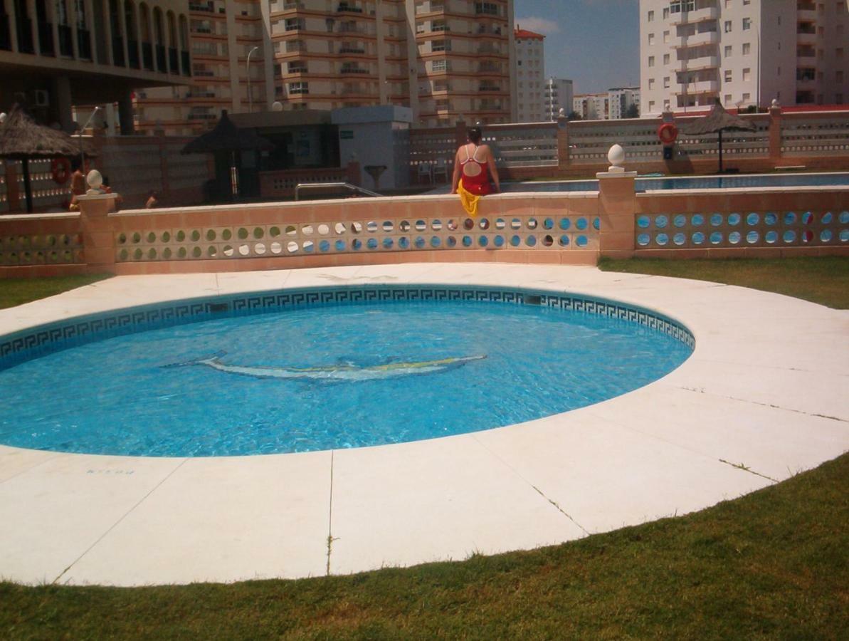 Apartamento Valdelagrana El Puerto de Santa Maria Bagian luar foto