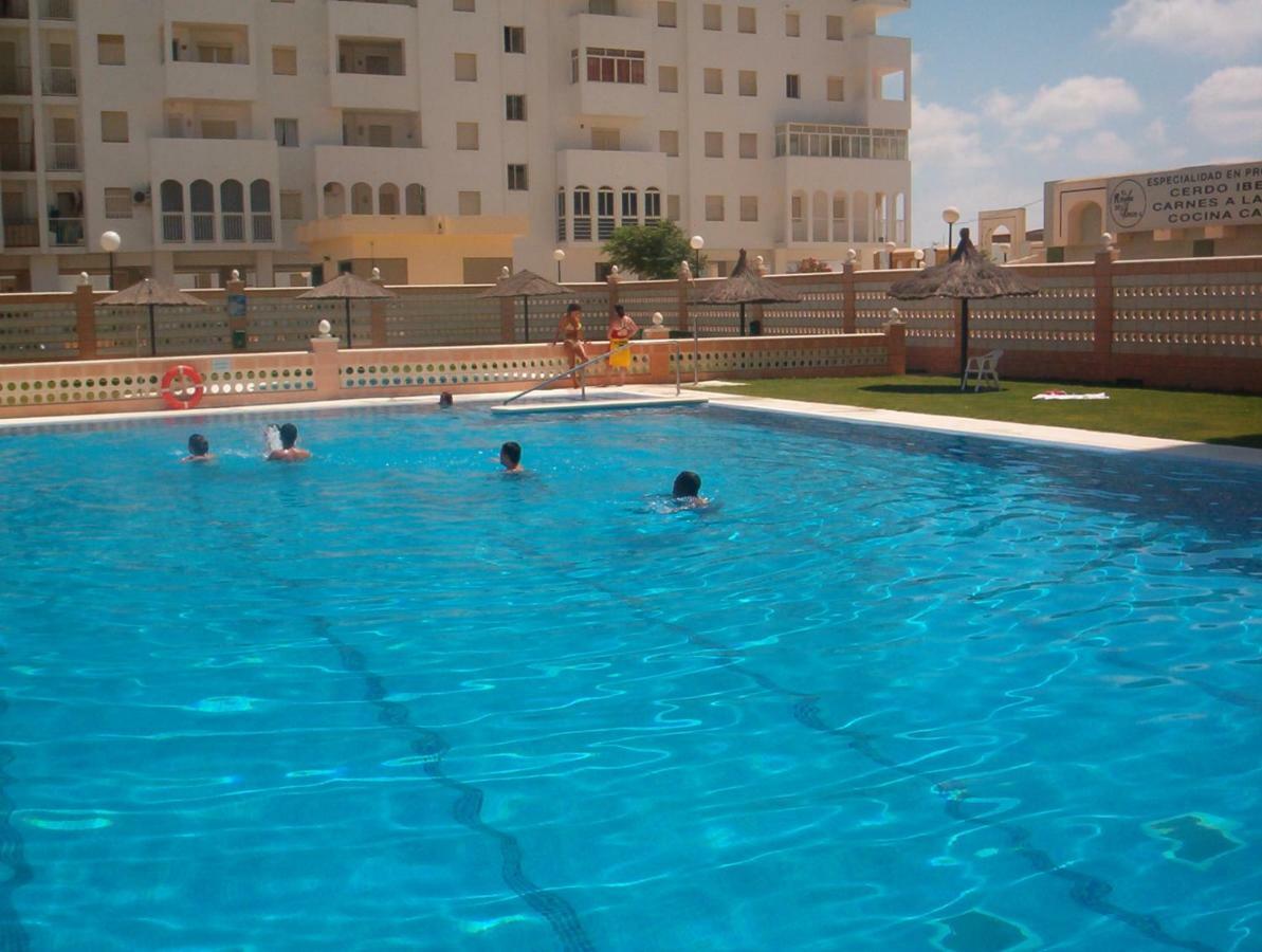 Apartamento Valdelagrana El Puerto de Santa Maria Bagian luar foto